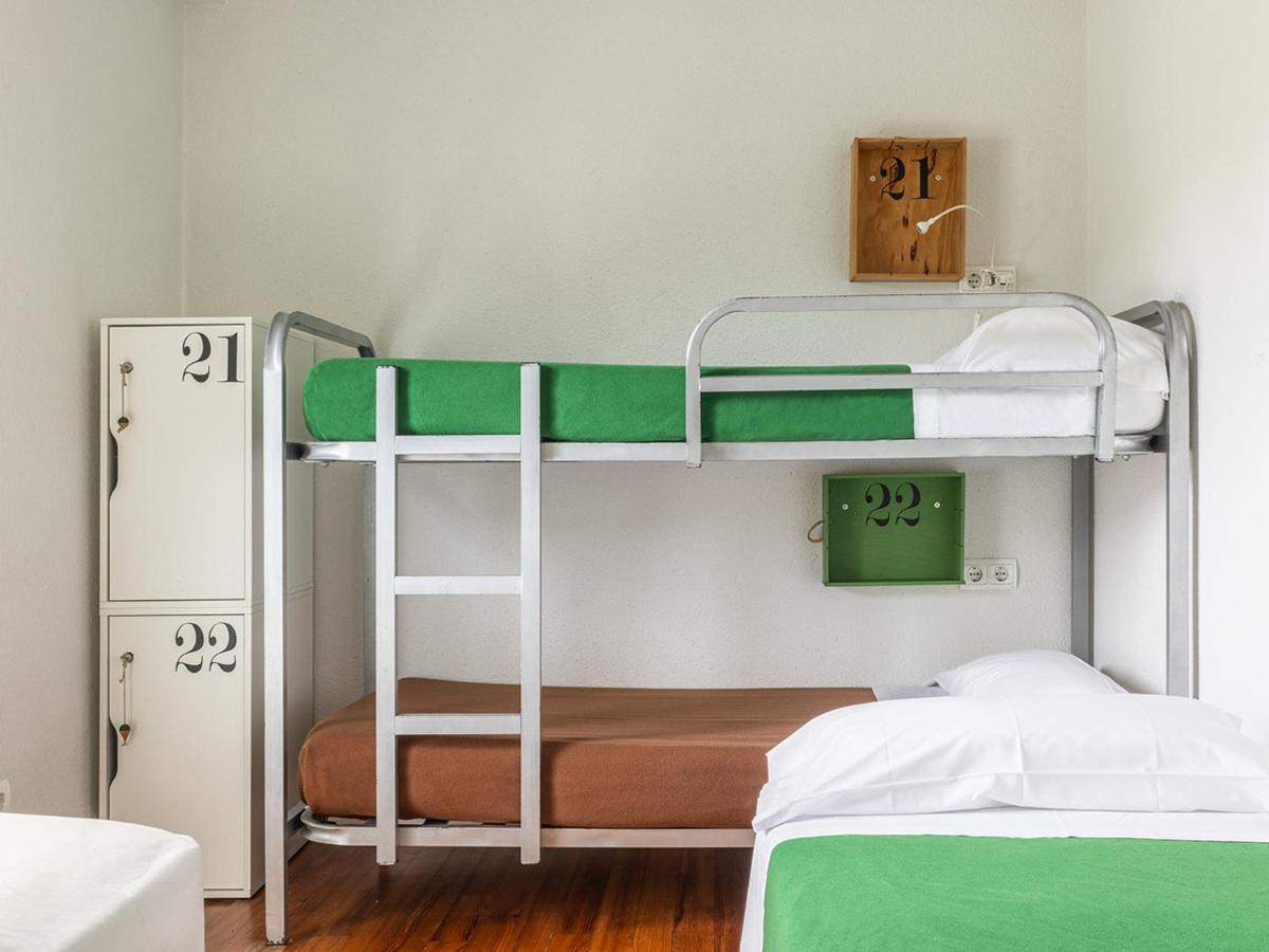 Zarautz Hostel Экстерьер фото